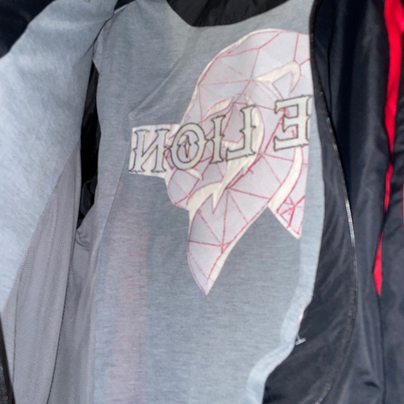 La’s Finest TV SHOW Custom Embroidery Jacket The Lion w/ COA  Sport-Tek Men’s XL - Picture 5 of 10